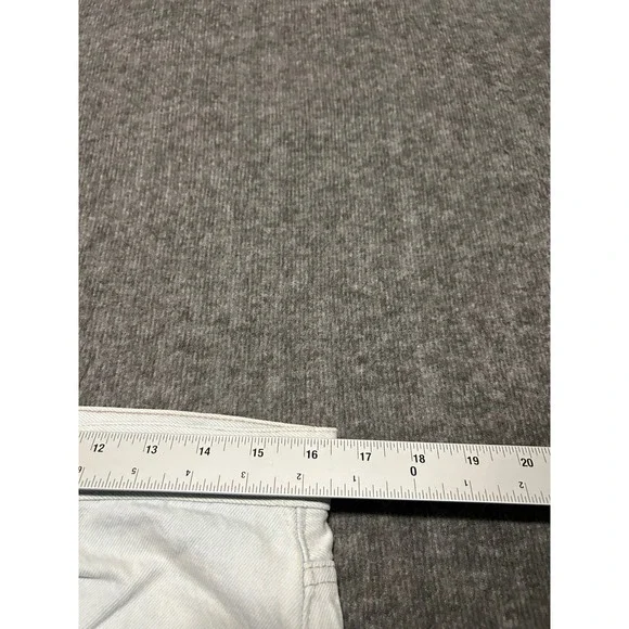 Levis 501 made in usa jeans vintage light blue wash fit 33X31 (tag 34X32) - Picture 10 of 12